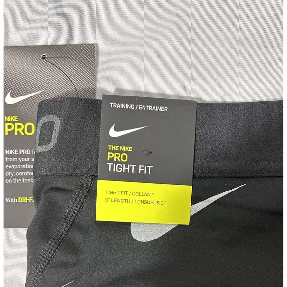 Nike Pro Shorts Womens Small Black 3 In Tight Fit Compression Training - Picture 4 of 6